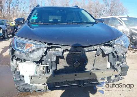 2017 Toyota Rav4 Limited z USA, uszkodzony, nr VIN 2T3DFREV1HW667661